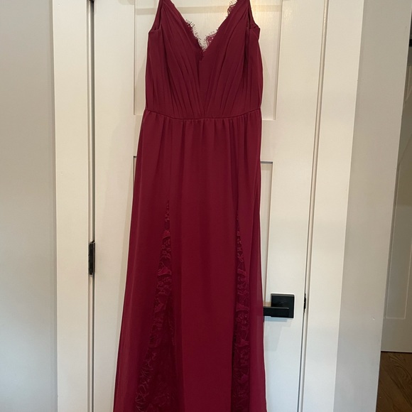 Hayley Paige Burgundy 5813 Chiffon V Neck Lace Gown Formal Dress - Picture 3 of 3